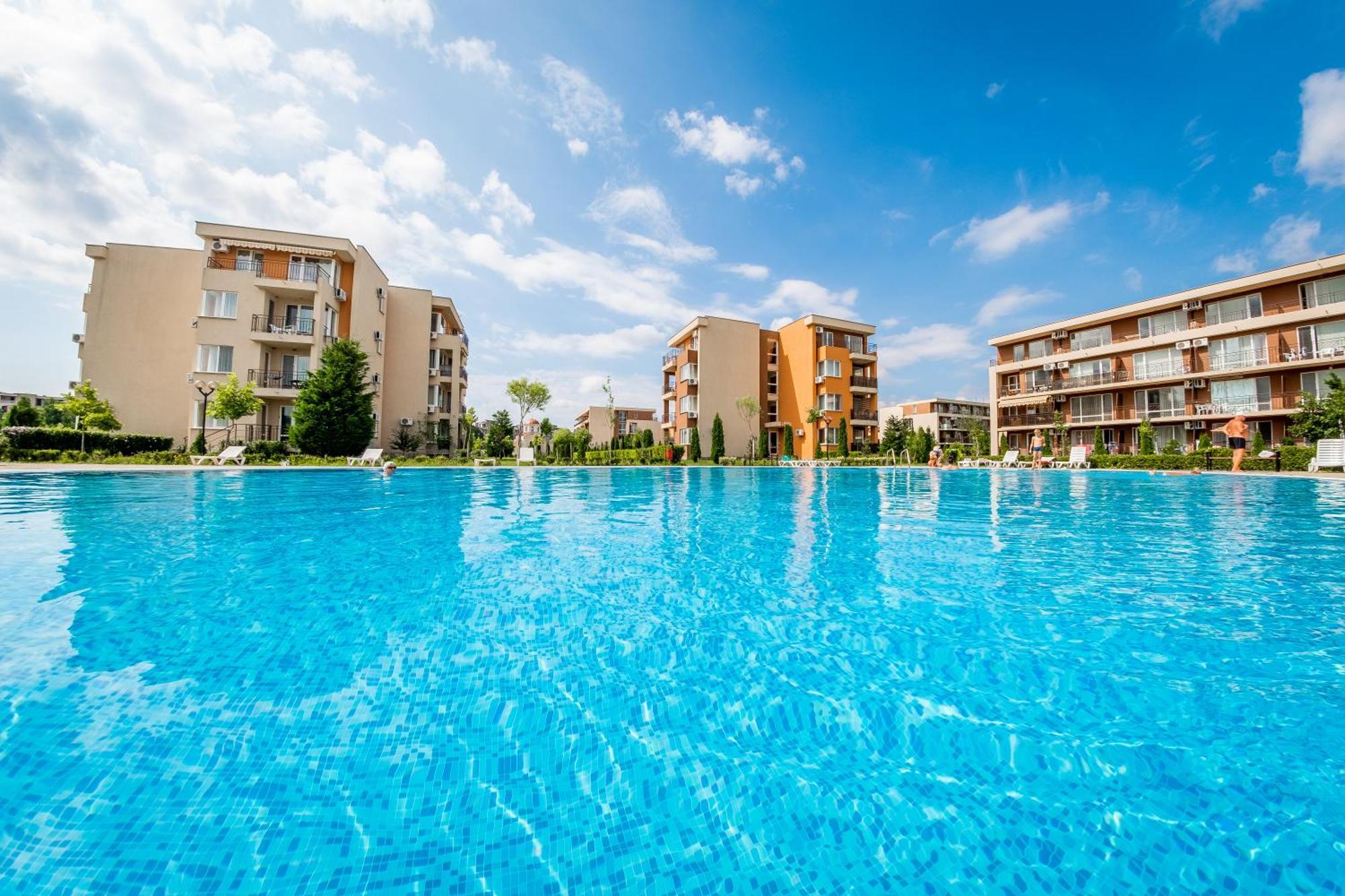 Holiday Garden Resort Slantschew brjag Exterior foto