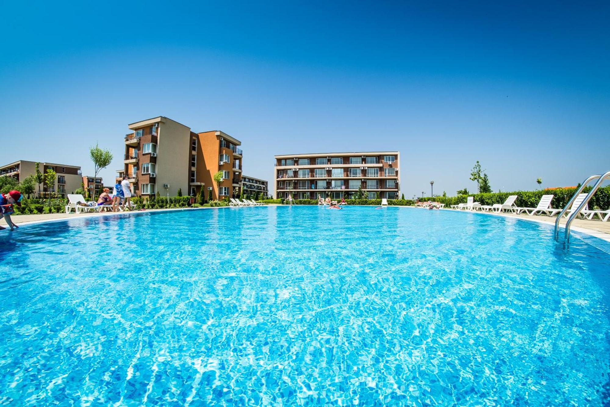 Holiday Garden Resort Slantschew brjag Exterior foto