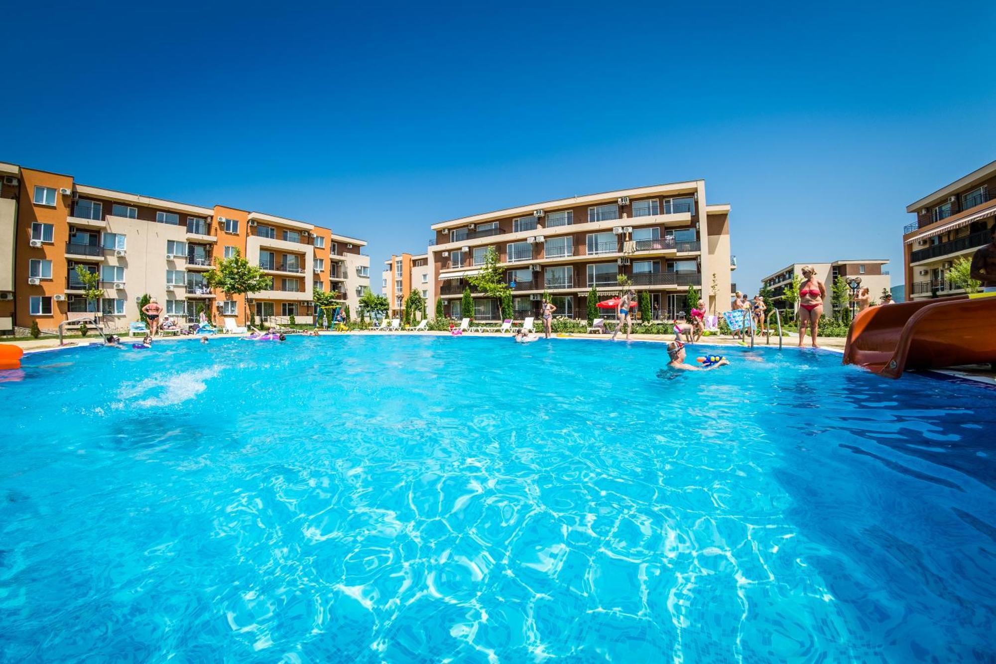 Holiday Garden Resort Slantschew brjag Exterior foto