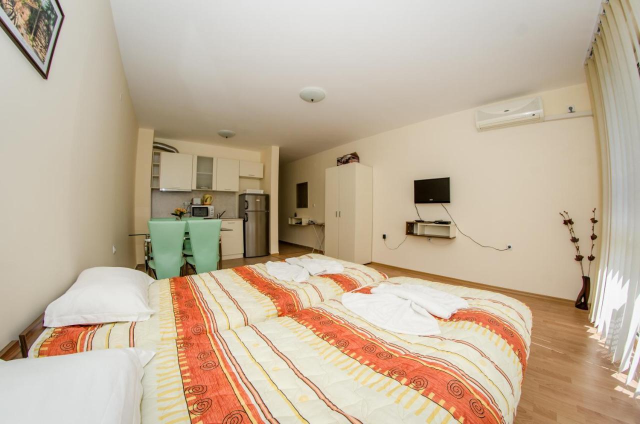 Holiday Garden Resort Slantschew brjag Zimmer foto